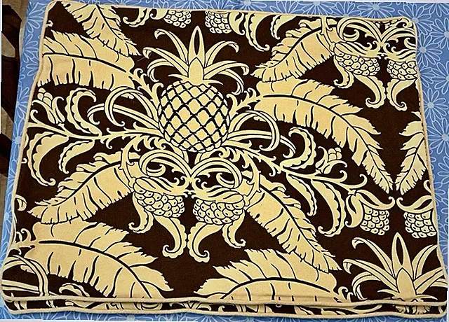 2 Tommy Bahama Home Tropical Pineapple Print Standard Pillow Shams 100% Cotton