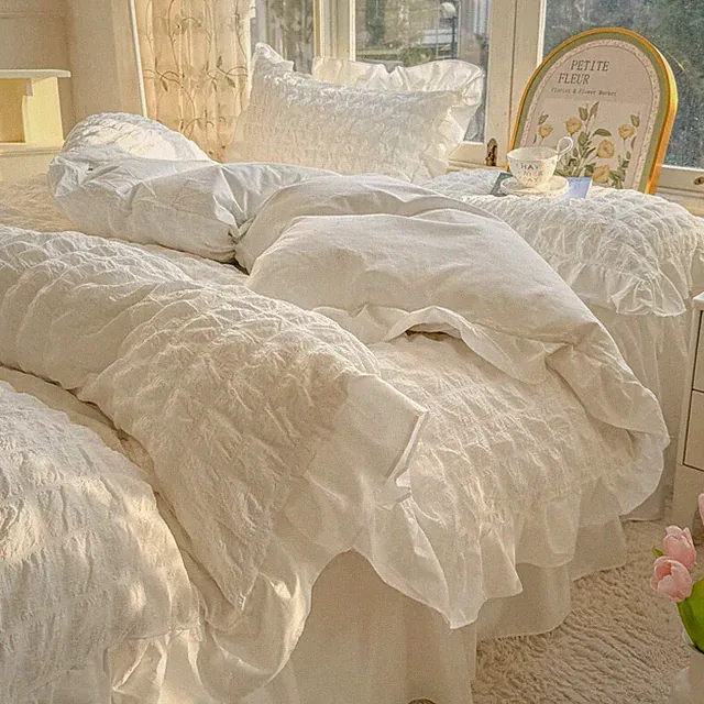 Princess Style Lace Ruffles Bedding Set Duvet Cover Bed Sheet Pillowcases 3/4pcs