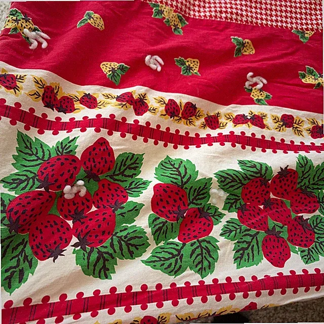 Vintage Red Patchwork Tied Quilt Comforter Strawberry Bandana Gingham 86x78 READ